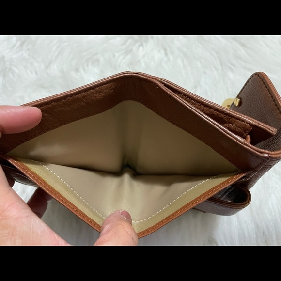 🔥TORY BURCH wallet🔥 - Picture 9 of 12